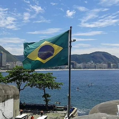 Copacabana Uma Quadra Da Praia Rio de Janeiro Kültér fotó